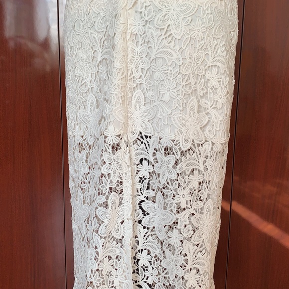 Dress 👗 - Picture 4 of 5